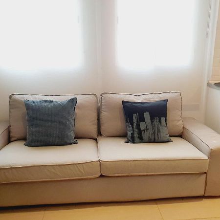 En Corts Flat Apartment Valencia Bagian luar foto