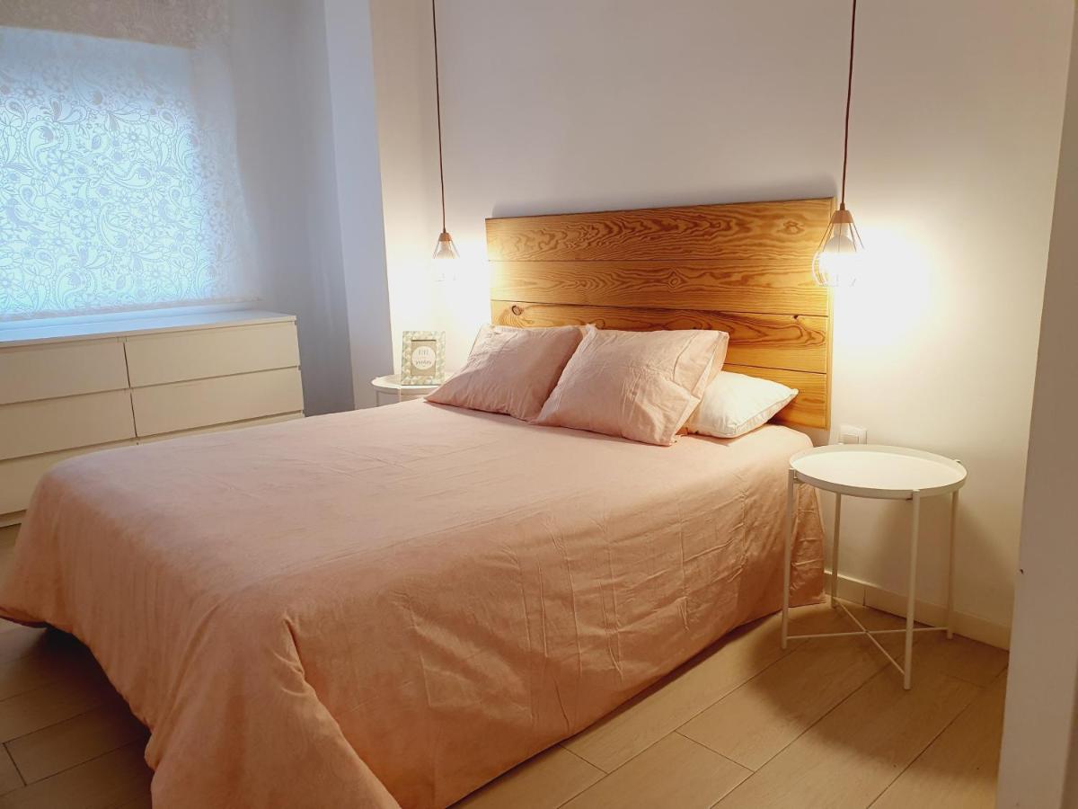 En Corts Flat Apartment Valencia Bagian luar foto