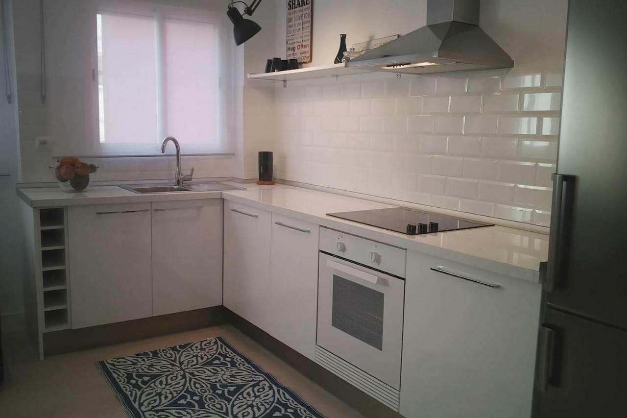 En Corts Flat Apartment Valencia Bagian luar foto
